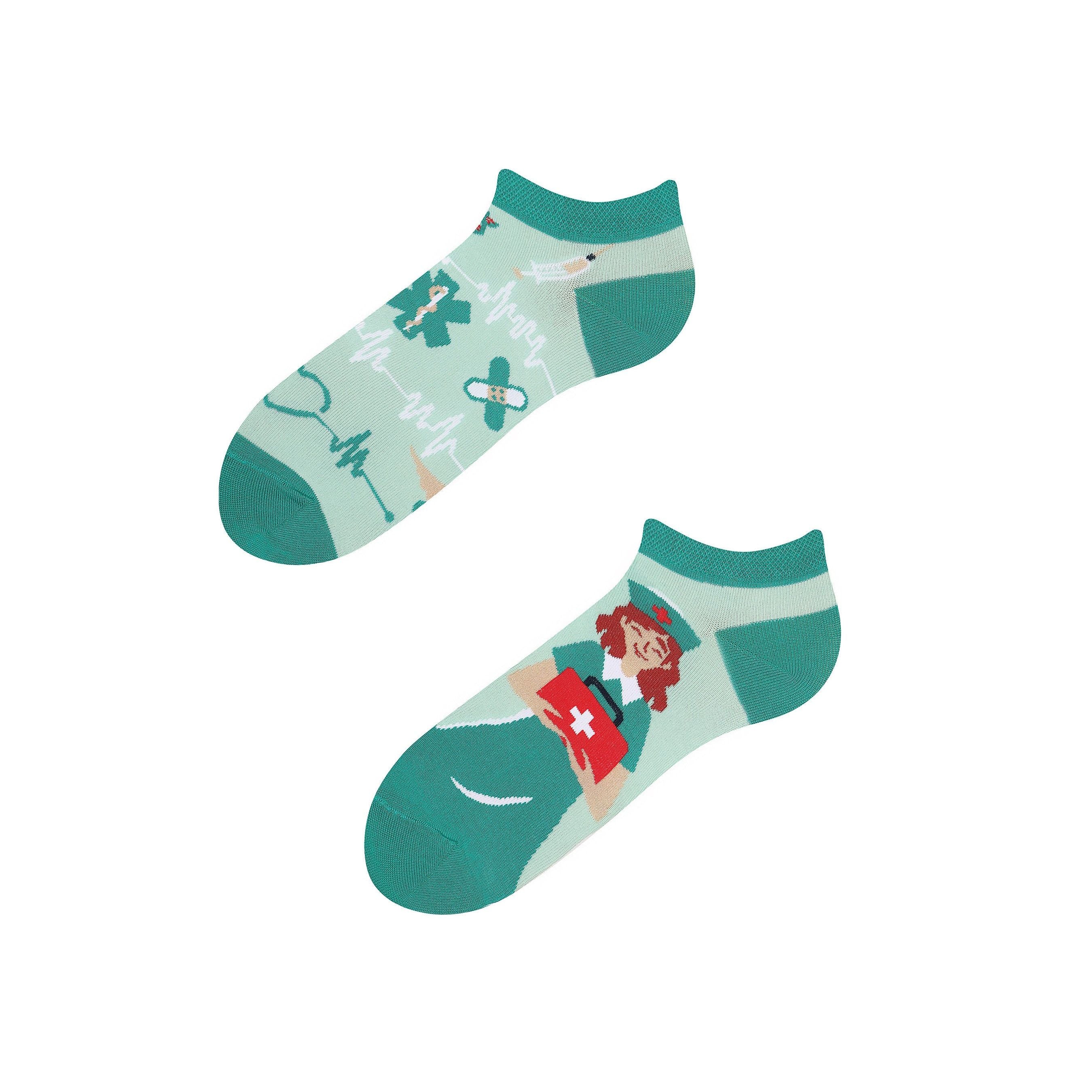 Mit Herz & Mut- Krankenschwester Sneaker Socken